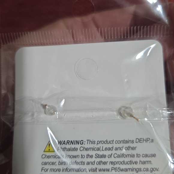 🎯5 for $15 Earrings Vibrant Jewelry Collection In Cherry Design - Picture 2 of 3